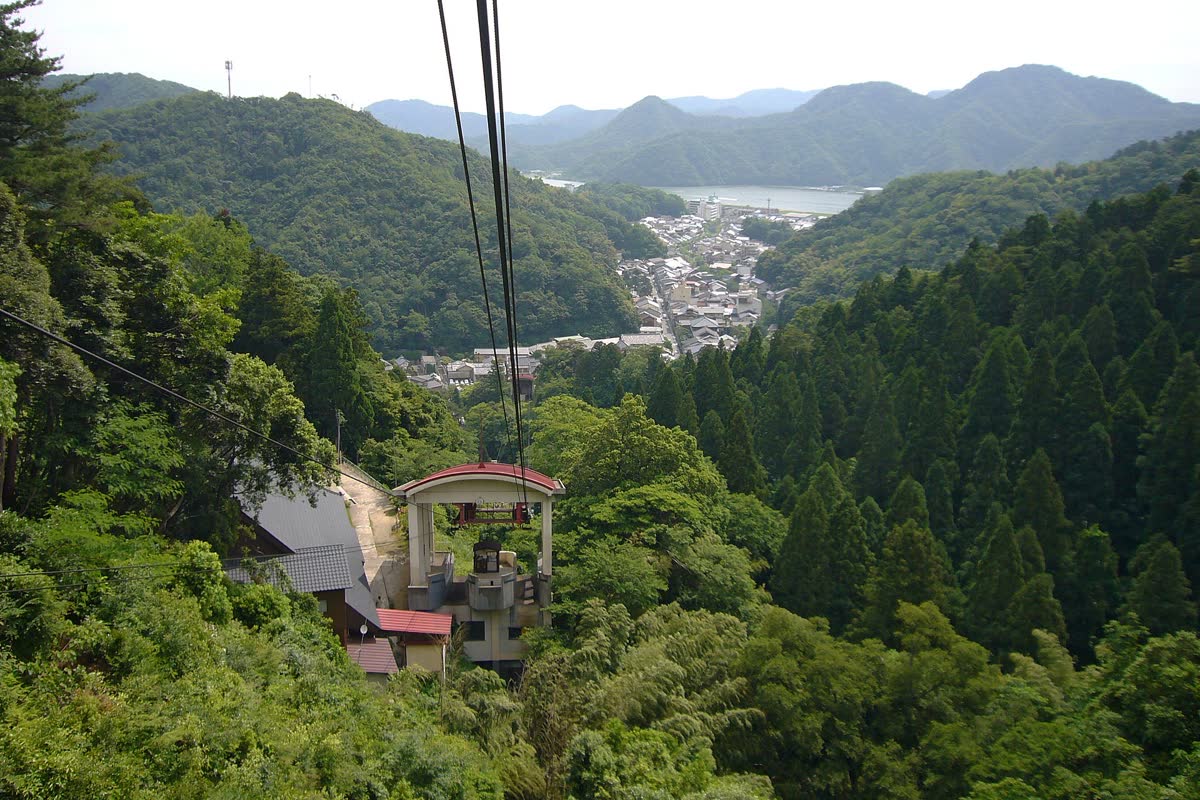 Kinosaki ropeway view over the town and coast